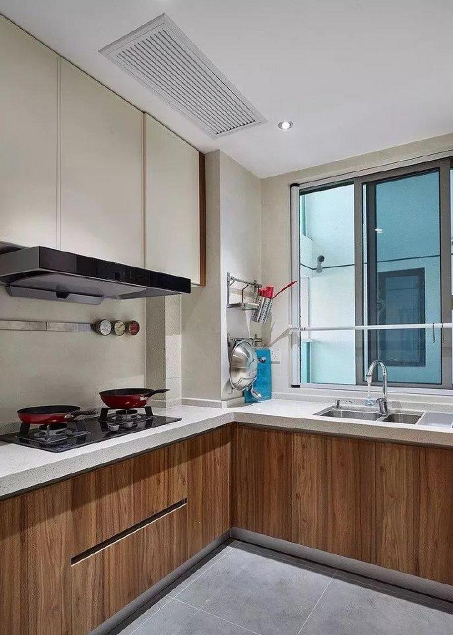 gif创作人# 【最适合小户型的l型厨房】大部分小户型的厨房都是长条