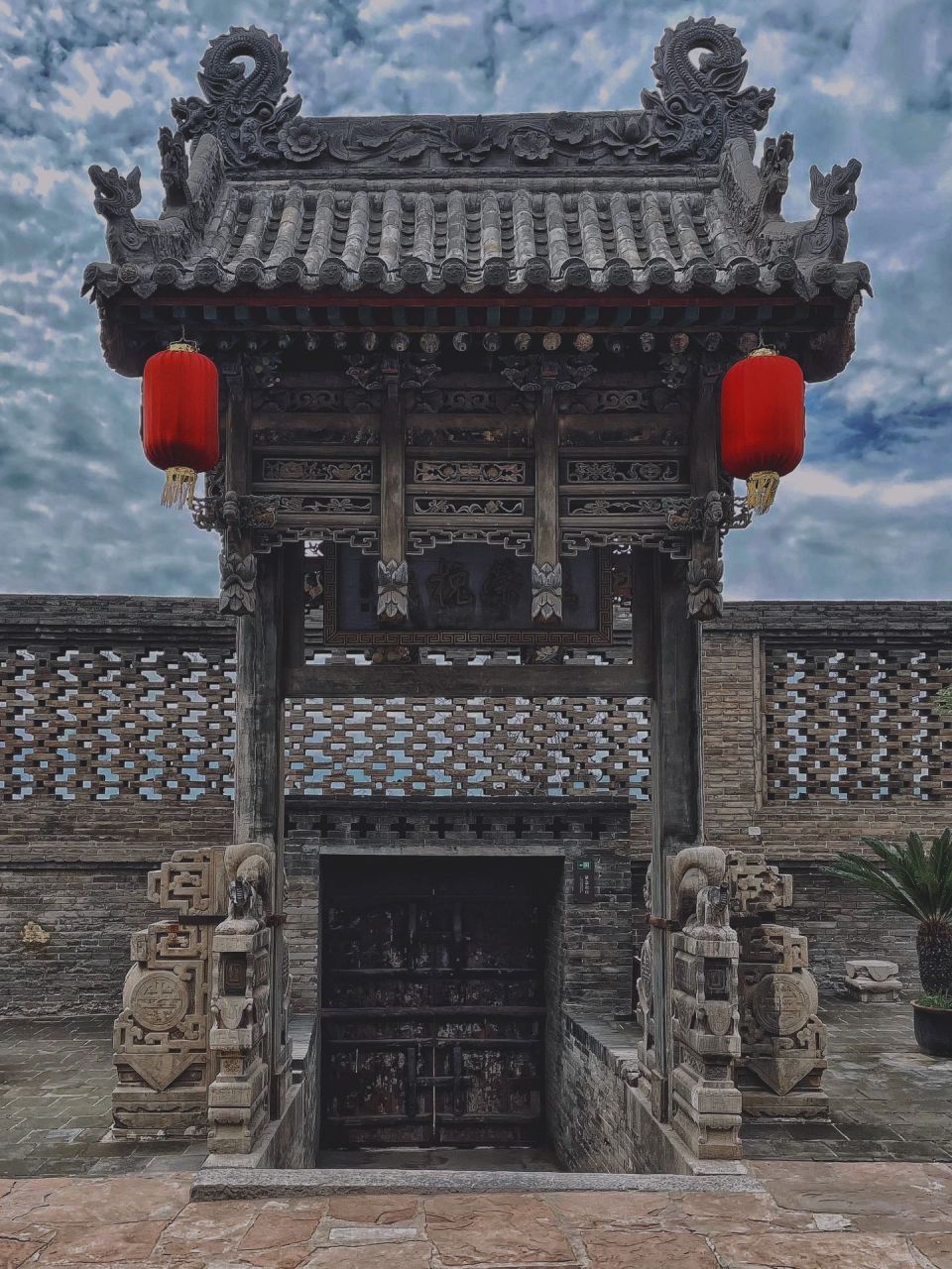 山西 晋中 王家大院 像一座城一样大的院子,25万平方米,很难想象这座