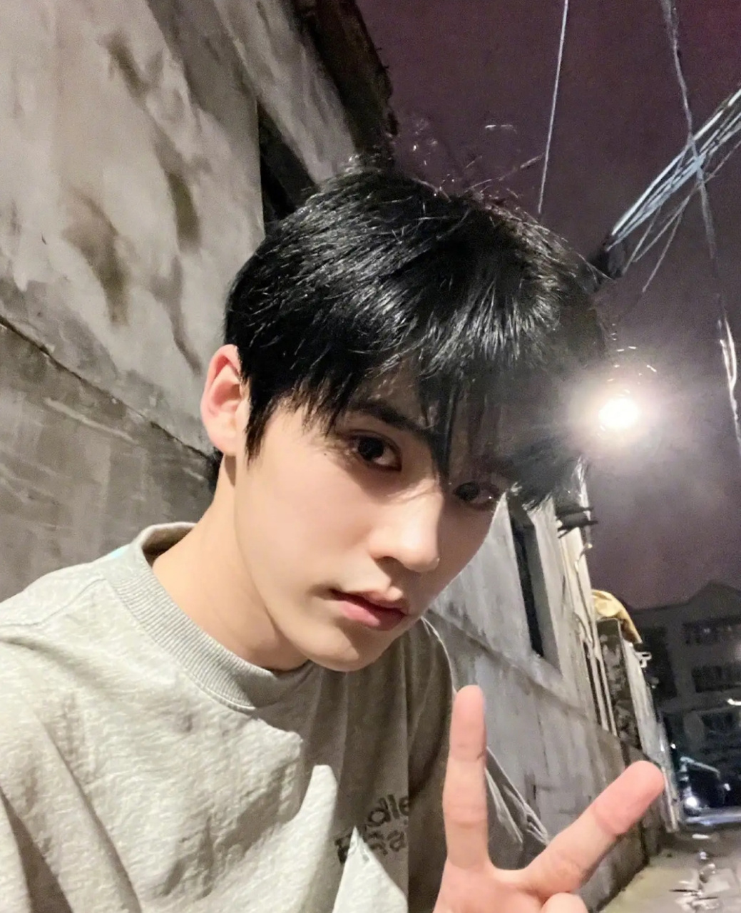 明星当年高考分数#  时代峰峻旗下艺人姚景元高考分数401备受关注