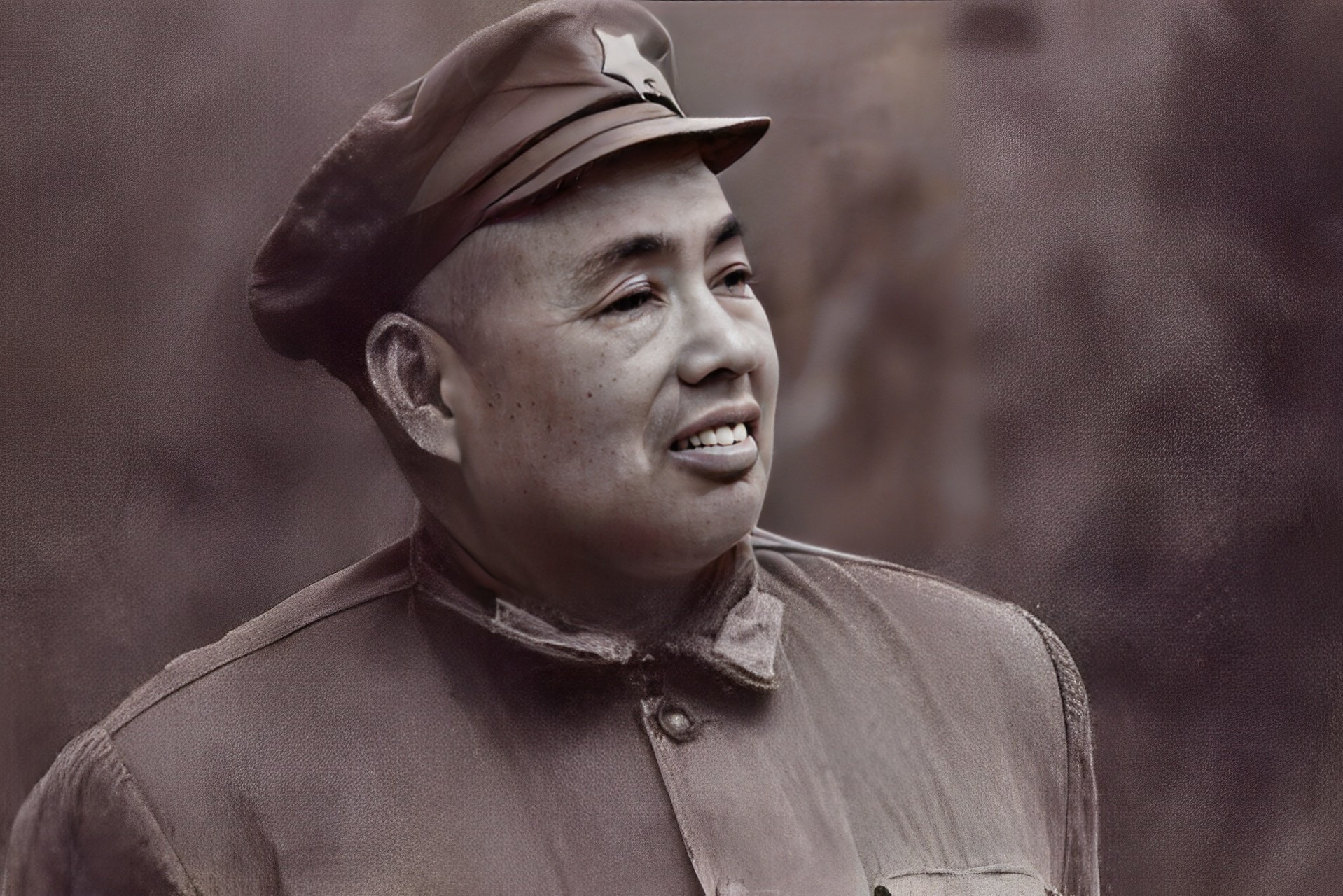 1979年,在对越自卫反击战中,许世友将军的女儿刚刚结婚并度蜜月.