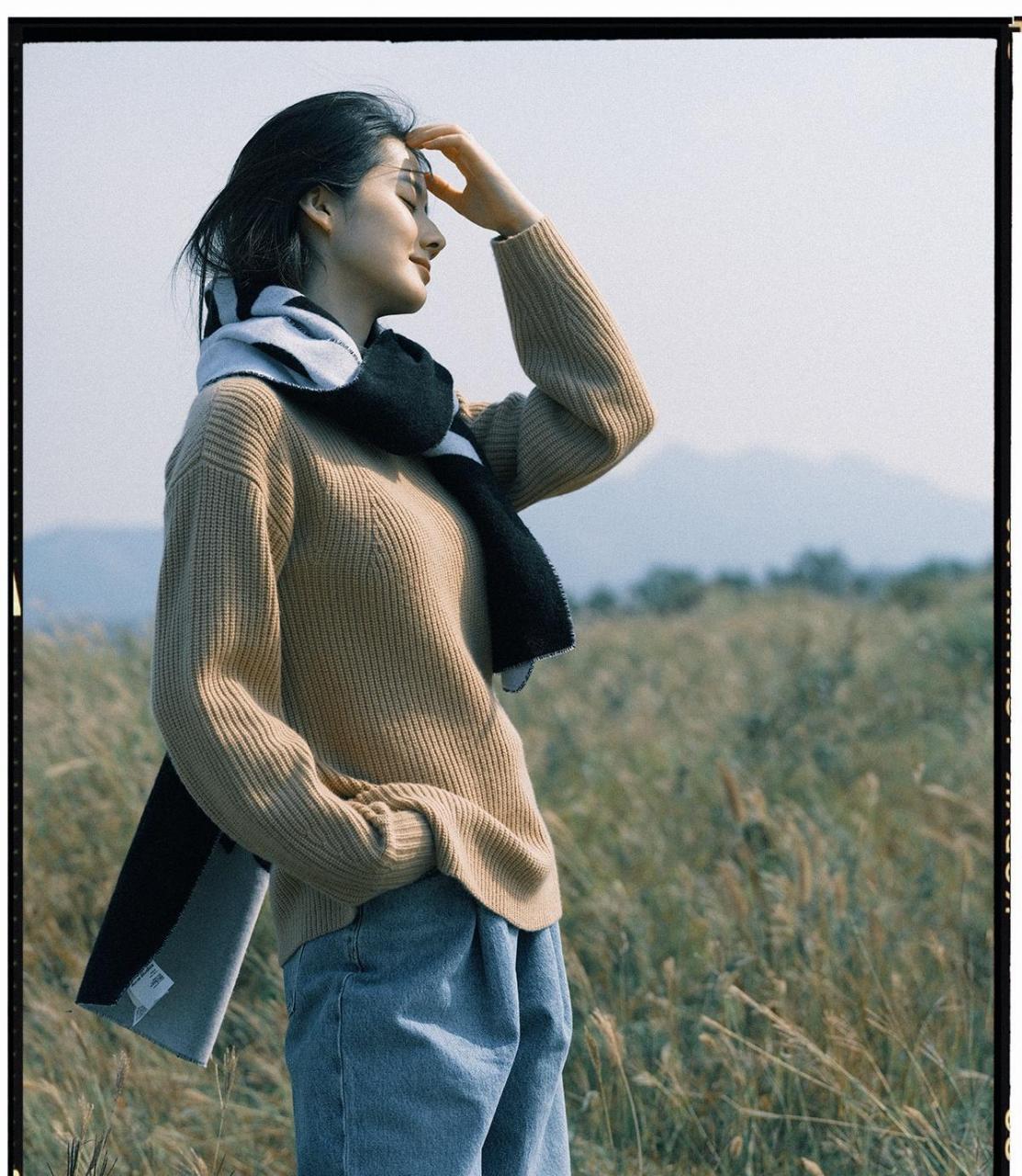 新一代"星女郎"景如洋晒出新写真,犹如刘亦菲和林青霞的混合体