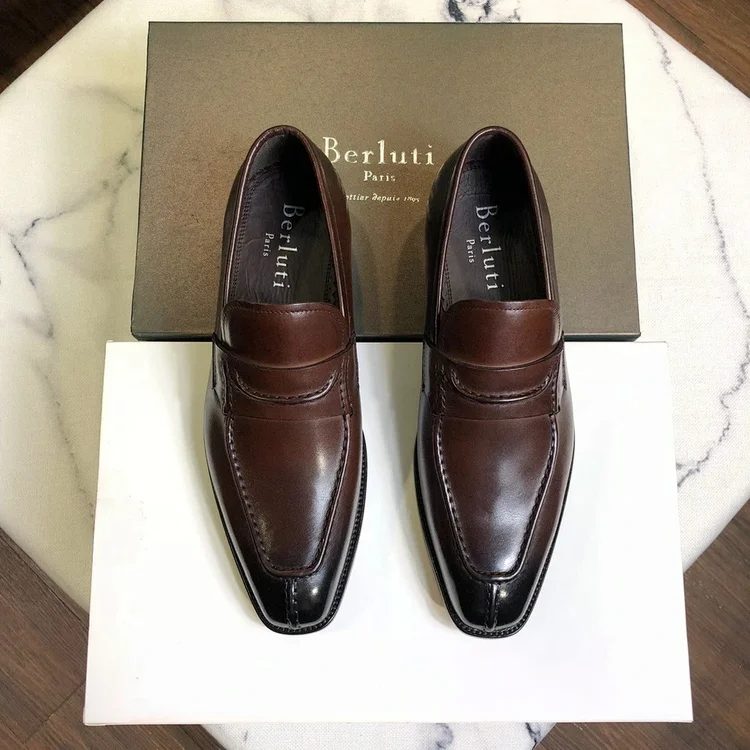 伯尔鲁帝猛牛皮鞋