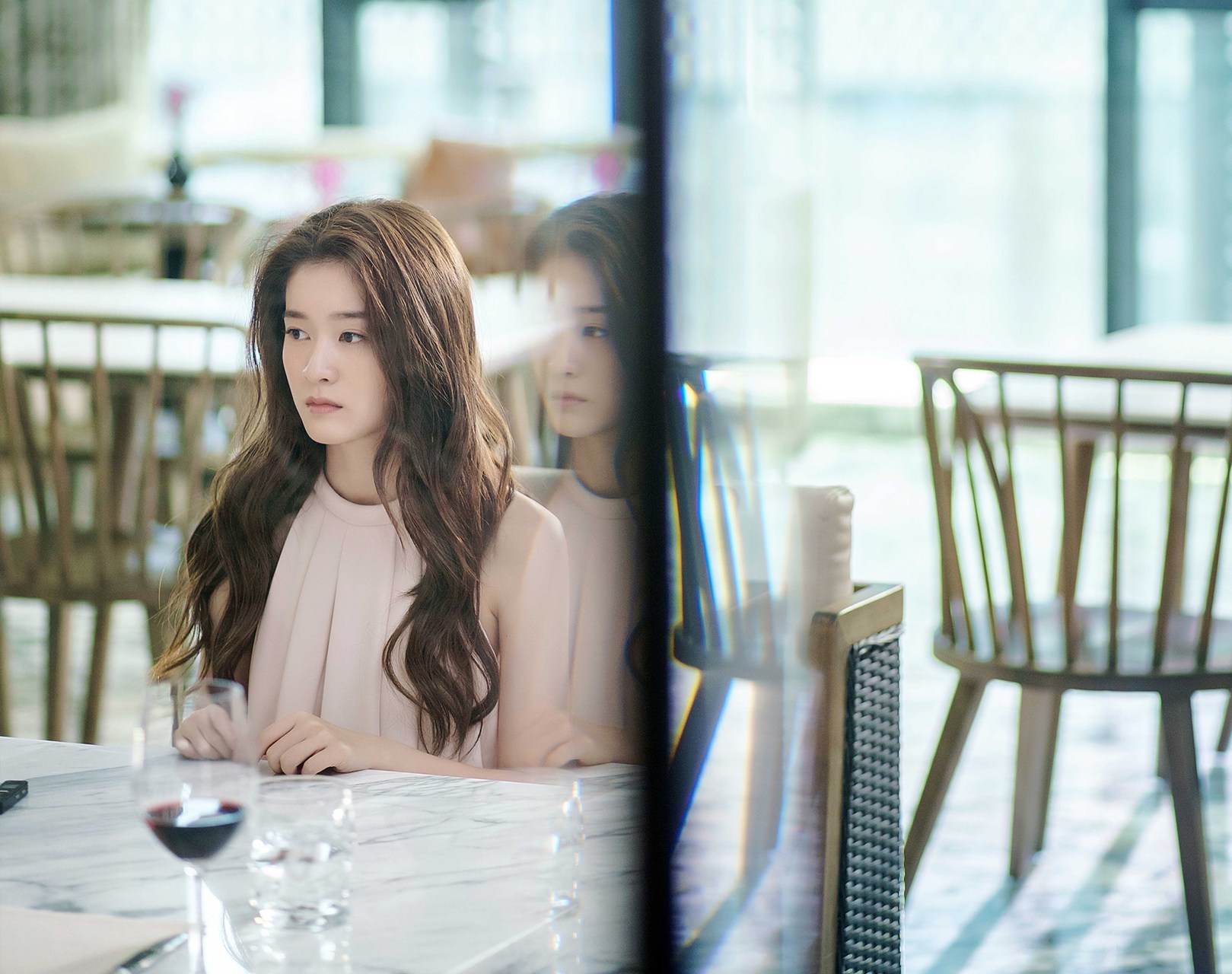 张雪迎,秦俊杰,黄圣池,陈欣予主演的多次翻拍剧《泡沫之夏》,反响一般