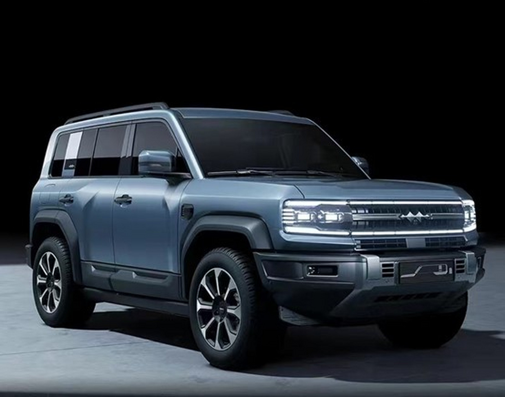 在成都车展上,比亚迪旗下的方程豹专业越野车受到了广大消费者的热烈