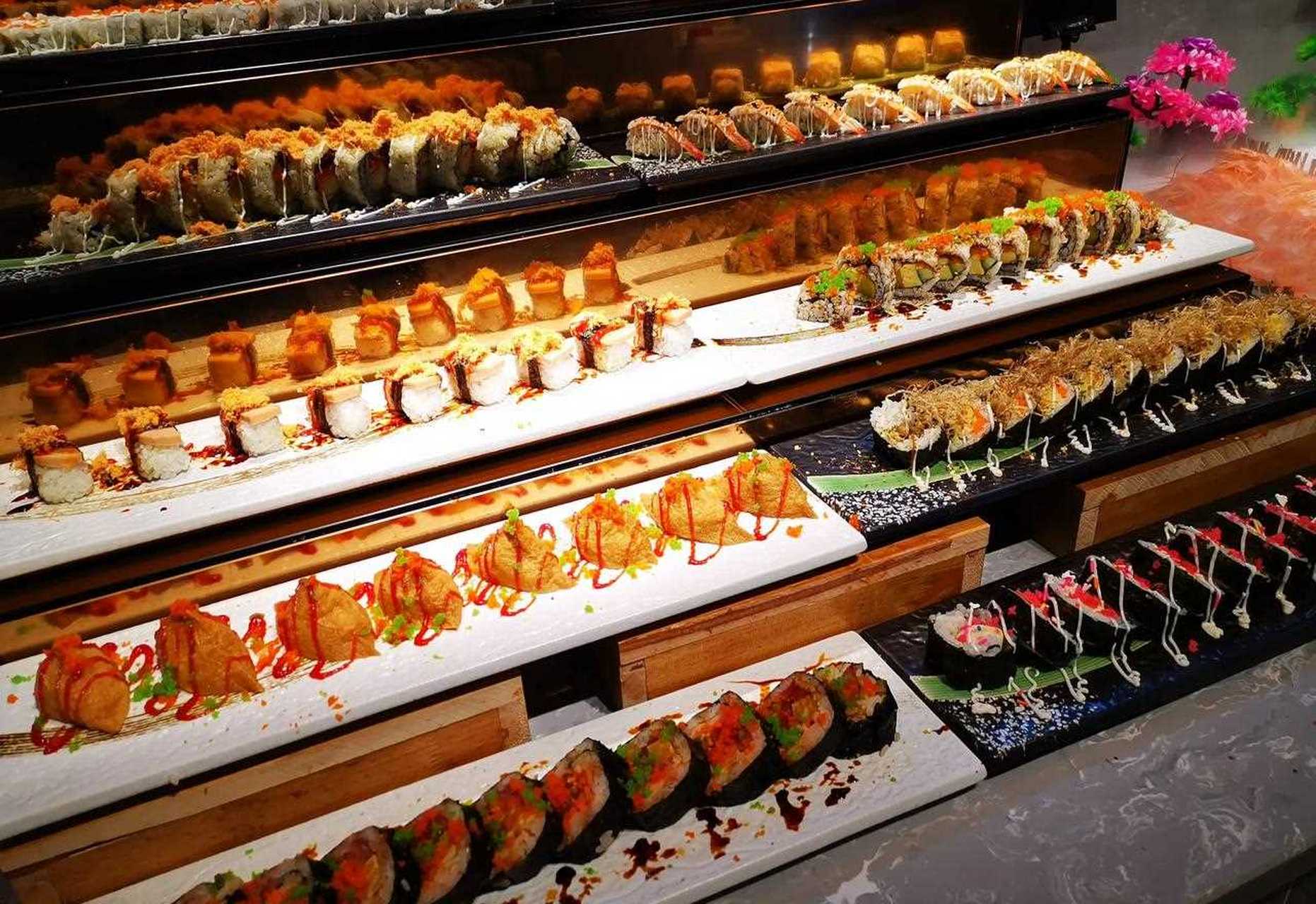 成都的这家自助餐才49元,菜品种类丰富,食材也很新鲜,环境也不错,太