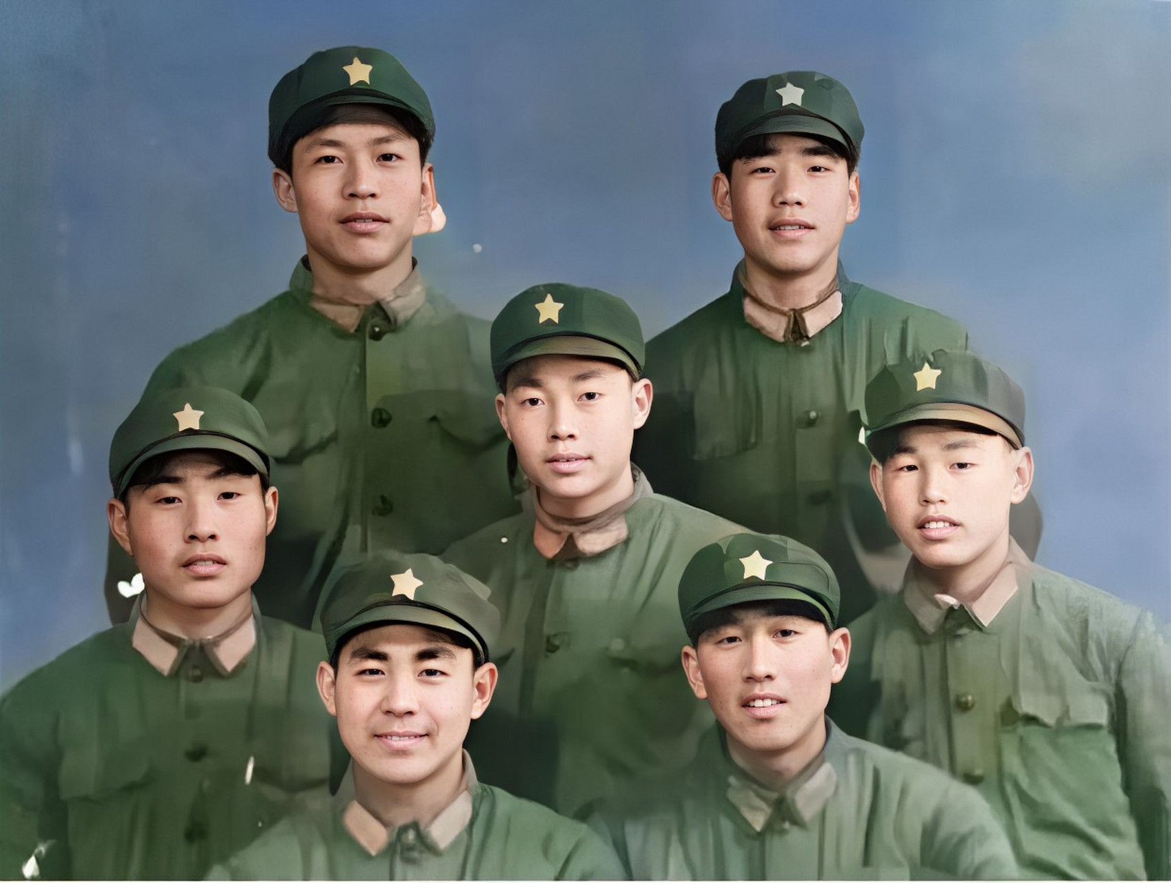 上世纪70年代初,马保国留下了一张他服役的照片,当时他在部队服役了6