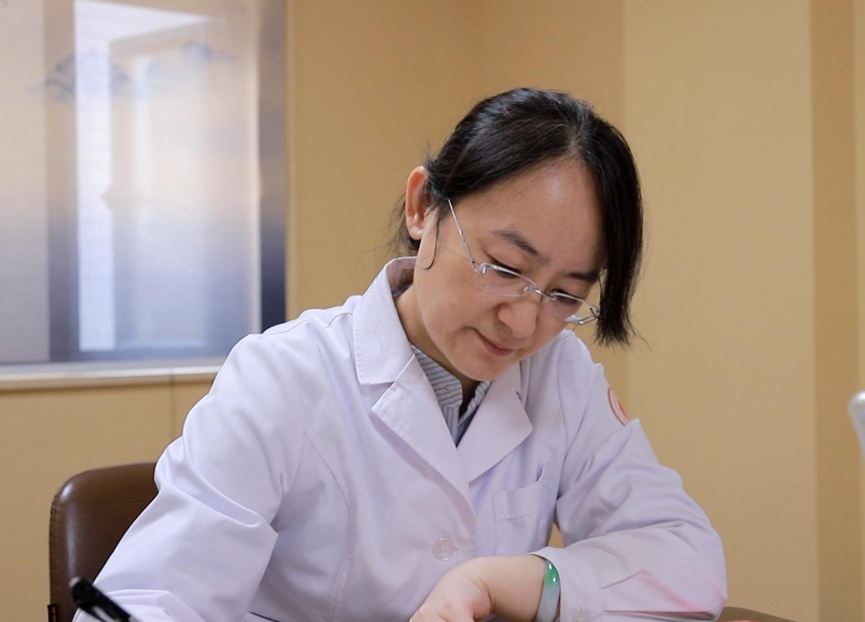 望京医院代挂专家号加代问诊来京就医食宿规划，省心省事的简单介绍