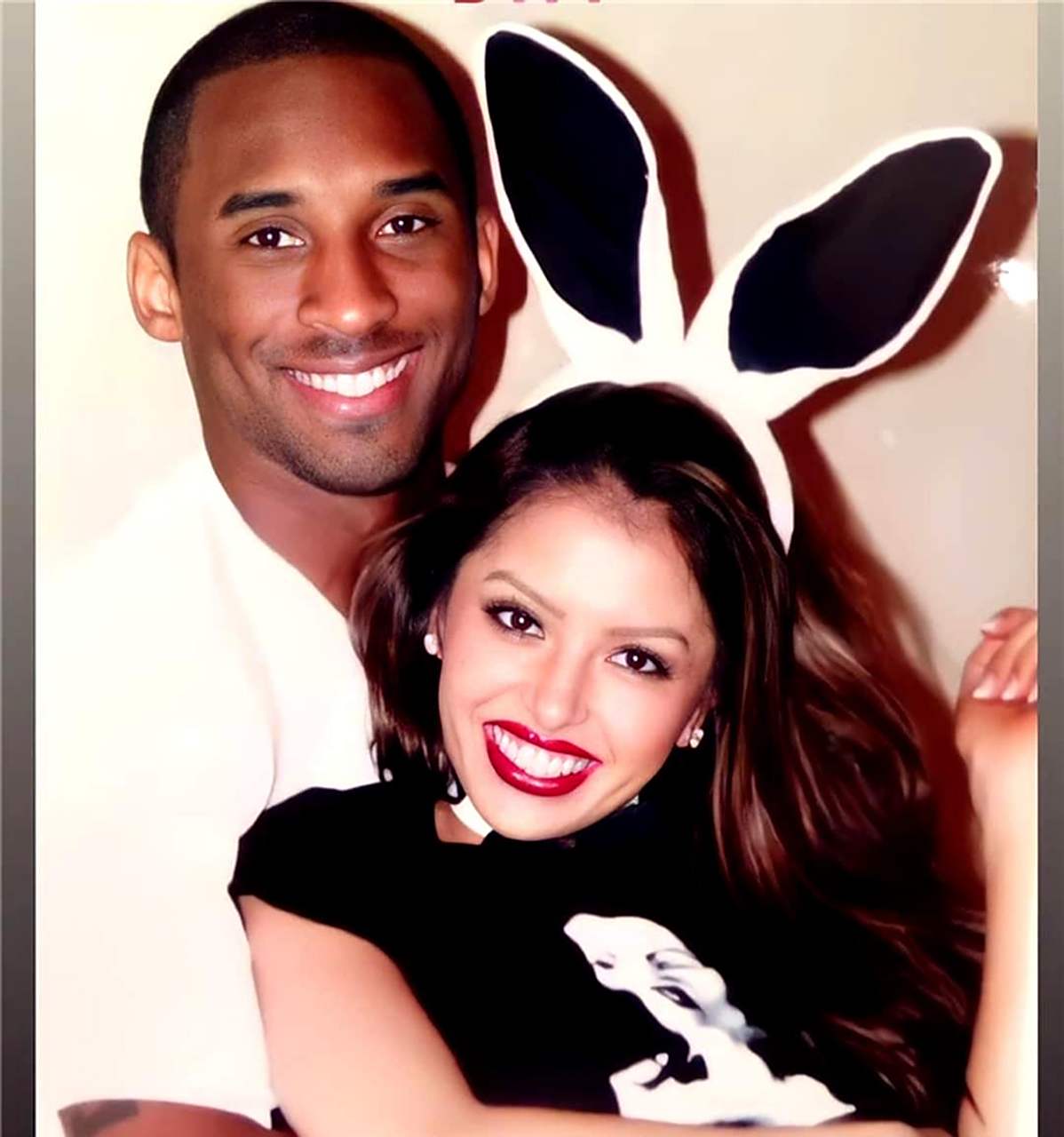 从科比和他的妻子的互动中可以看出,他们一直相互爱护.