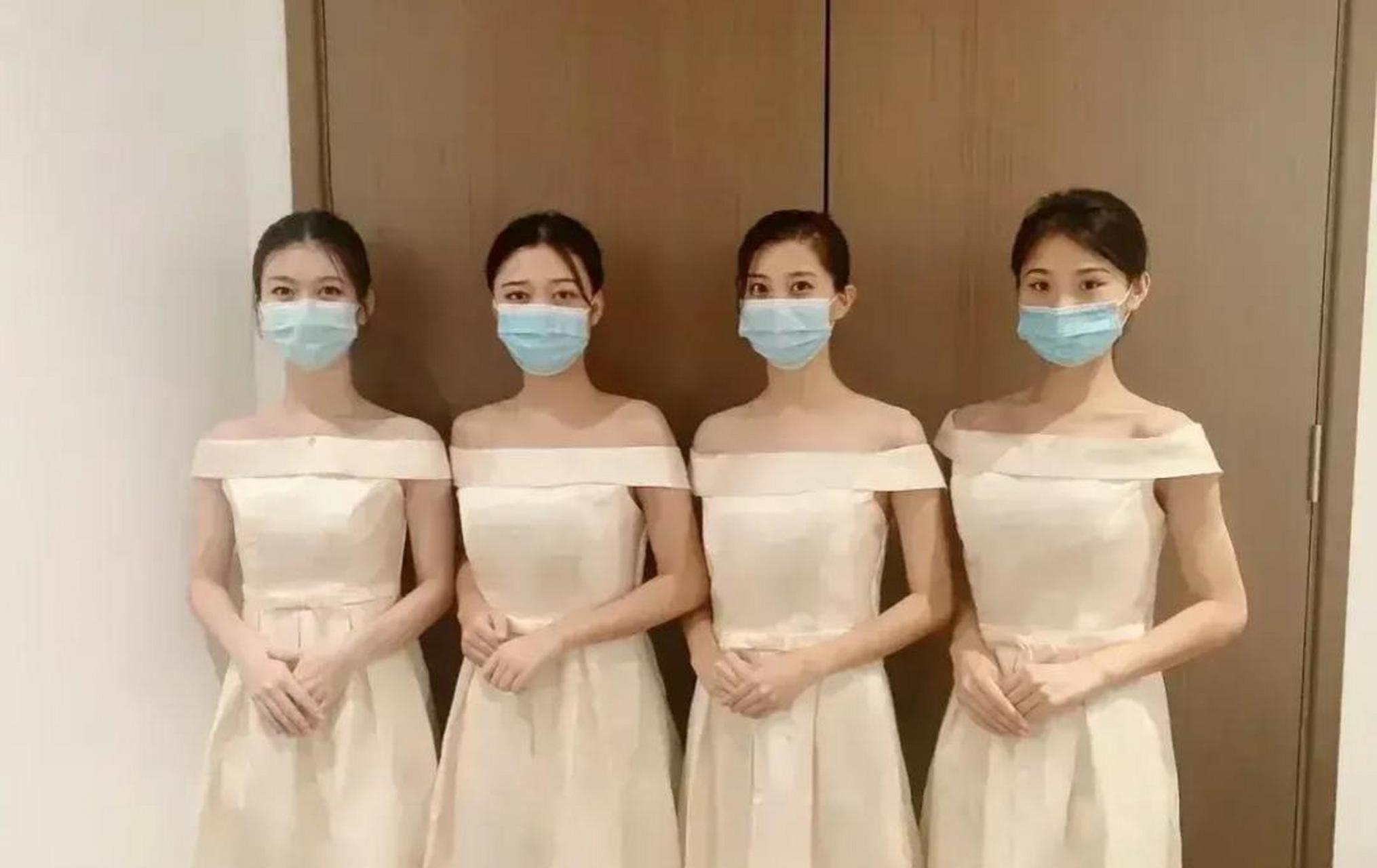 四胞胎姐妹,名字分别是春夏秋冬.