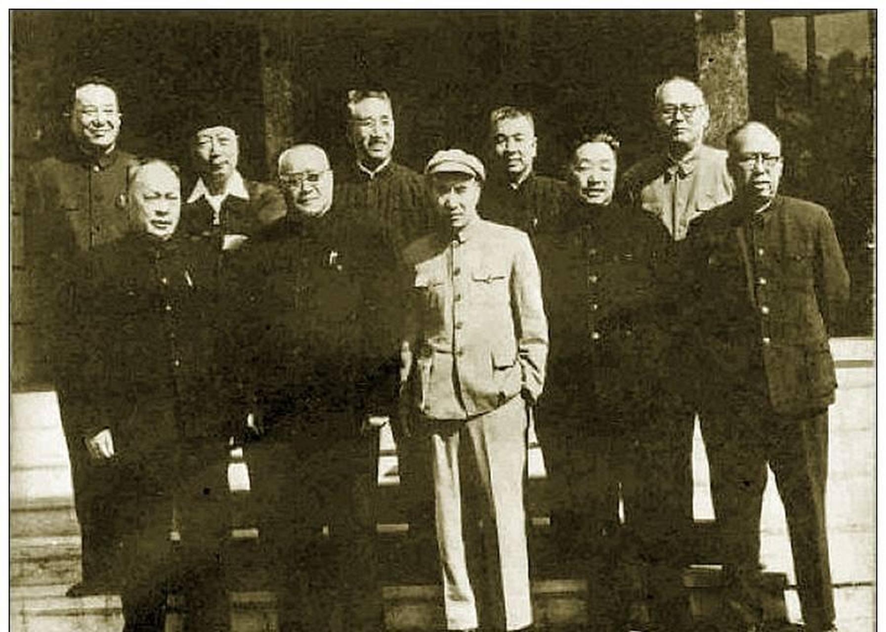 百家号星火计划# 【十大元帅最后一次合影】1962年,开国十大元帅在