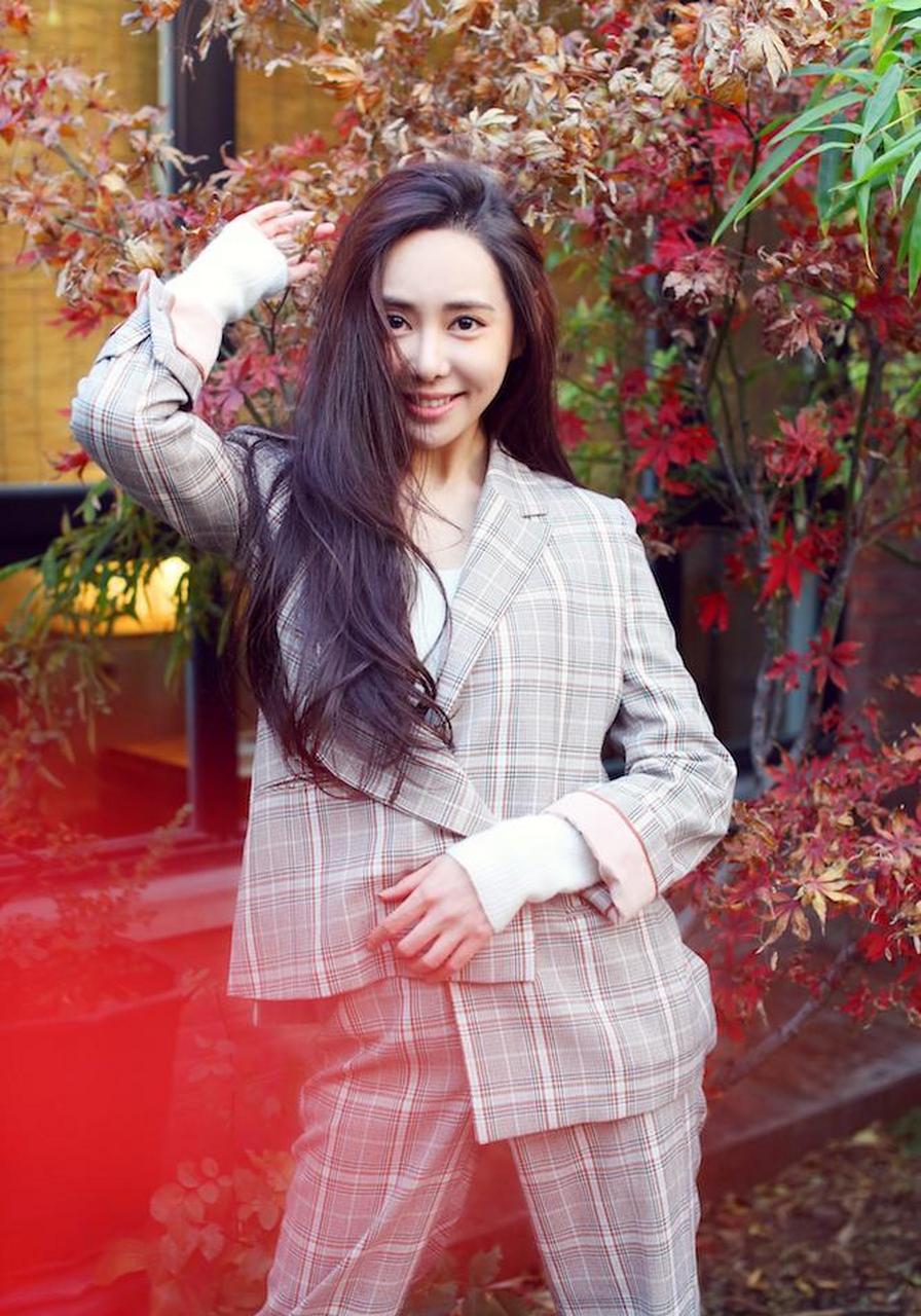 中国内地女演员曹梦格 网友们觉得她颜值怎样评论关注转发分享收藏