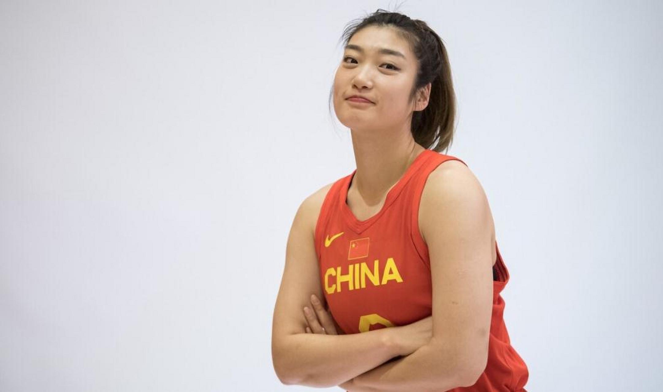 中国女篮队员图片图片