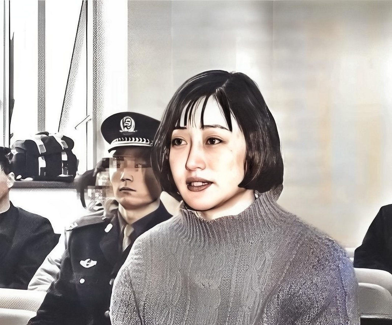 2001年,北京大学空姐杨洋被判死缓.