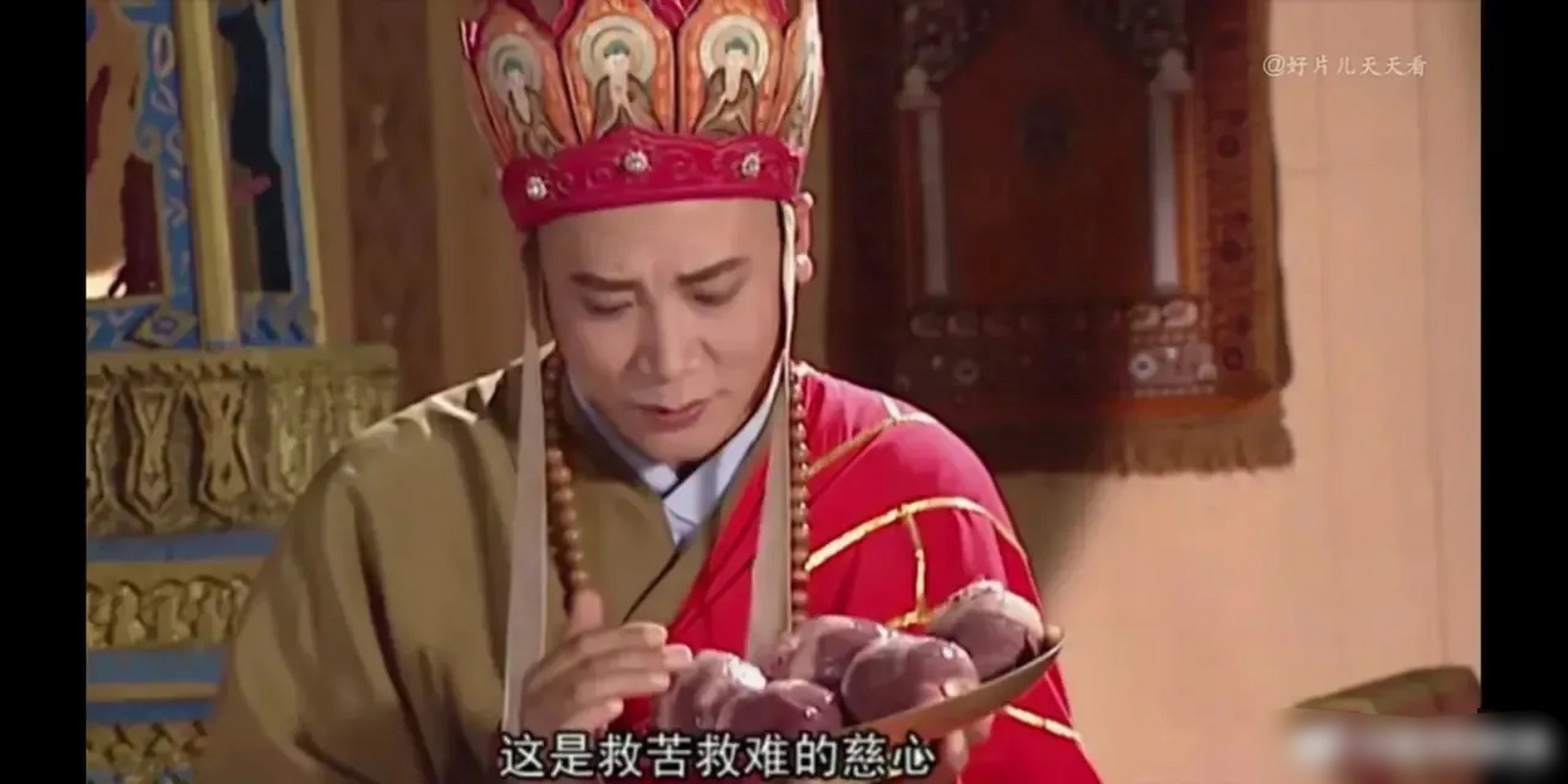 说实话小时候看西游记,猴子变成唐僧吐心这段,确实被吓到了