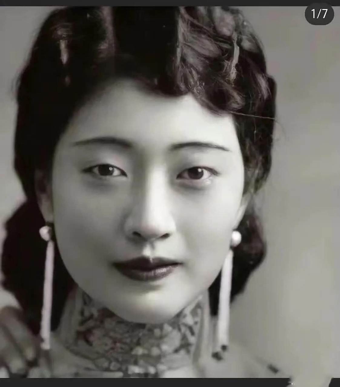 末代皇后婉容的照片集,太美了. 婉容端庄优雅,容貌秀丽,琴棋俱全.