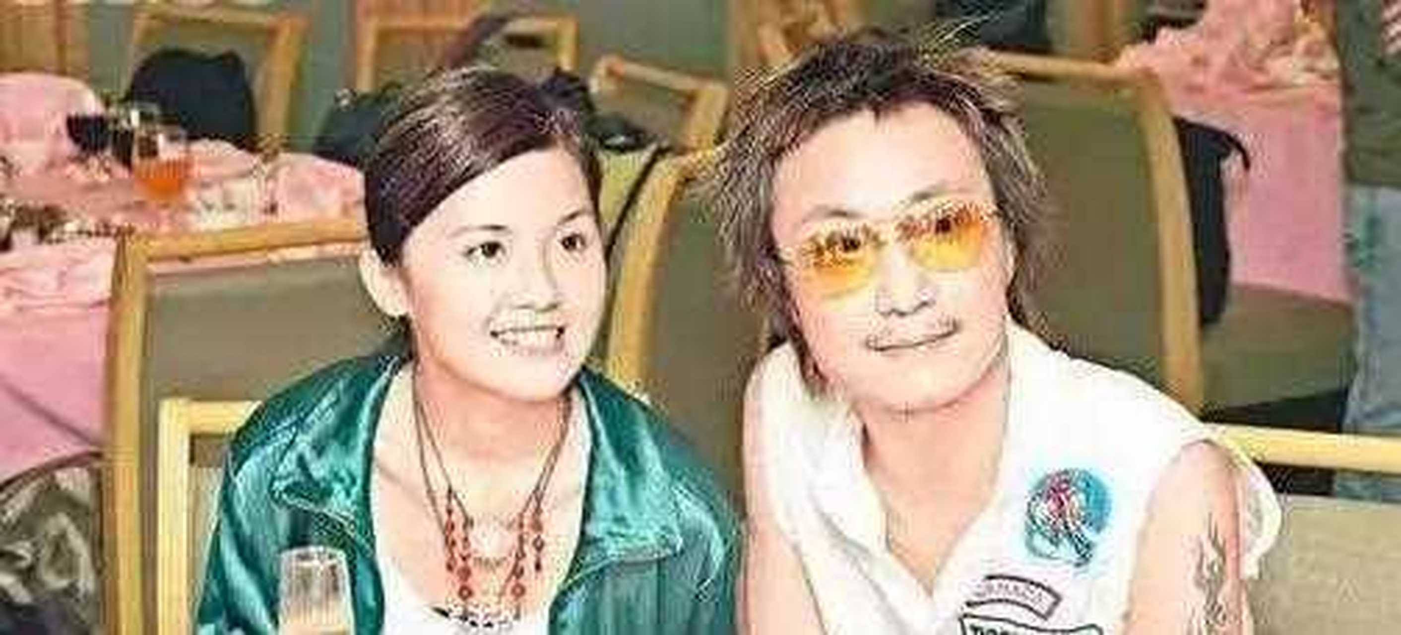 一直不明白,阿sa当年为何要嫁给郑中基,而且还隐婚.