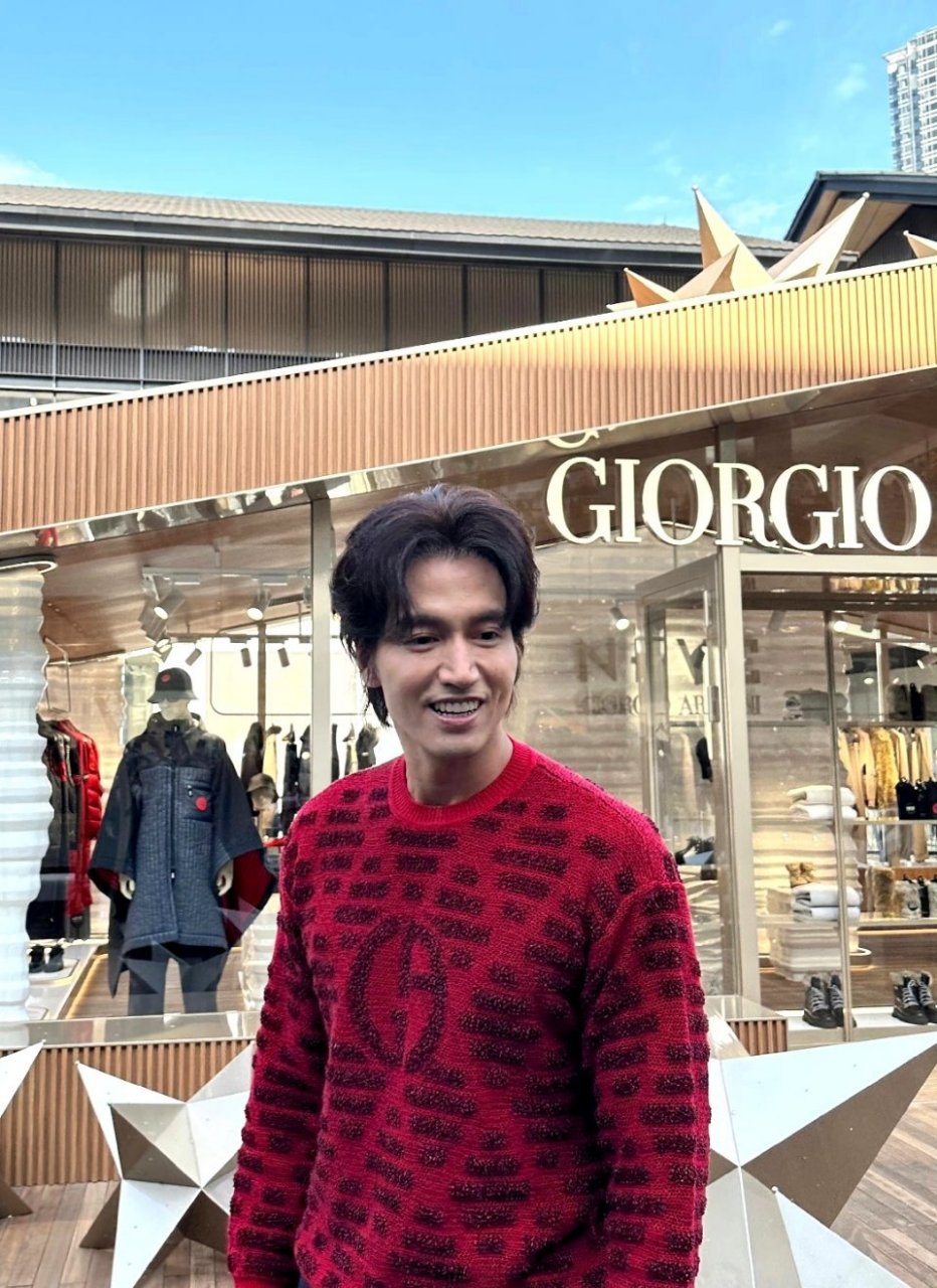 言承旭 46岁的状态 木型人 骨相重性格方面我行我素不太会受无形能量