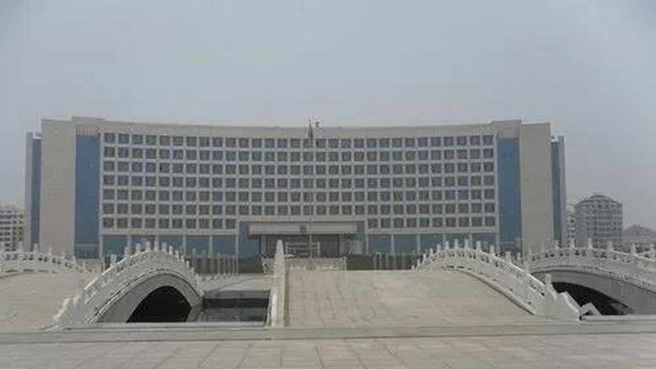 看到这个淄博市政府,说实话,感慨很多.