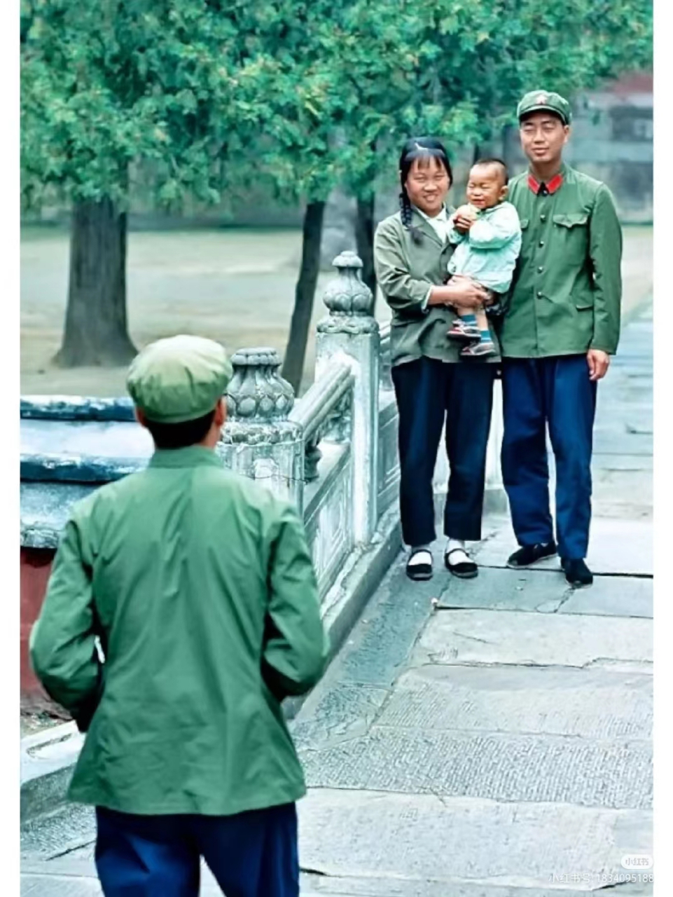 曾经风靡全国的71式军服