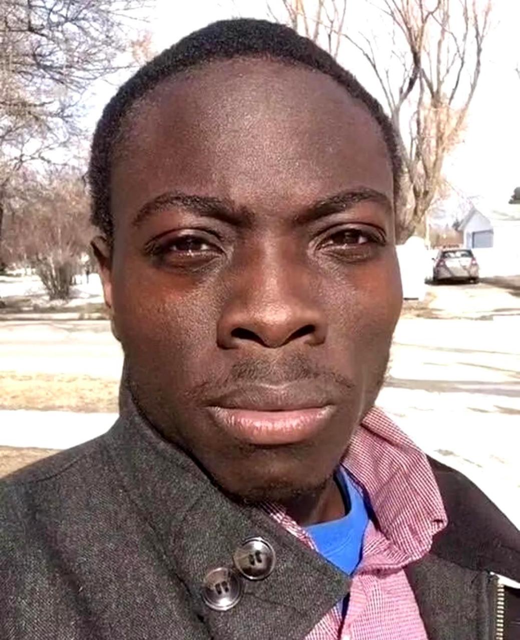 黑人的牙齿也可以很白哦.