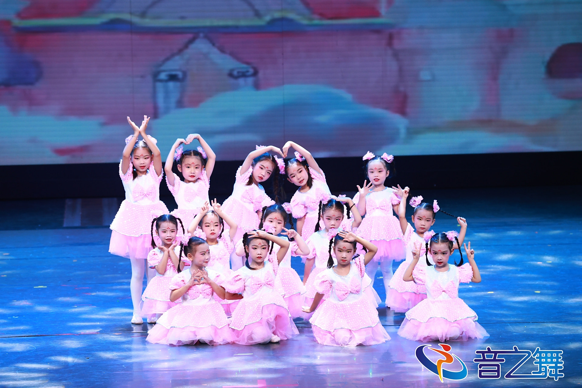 小小舞台~~加油 音之舞舞蹈15周年汇演!
