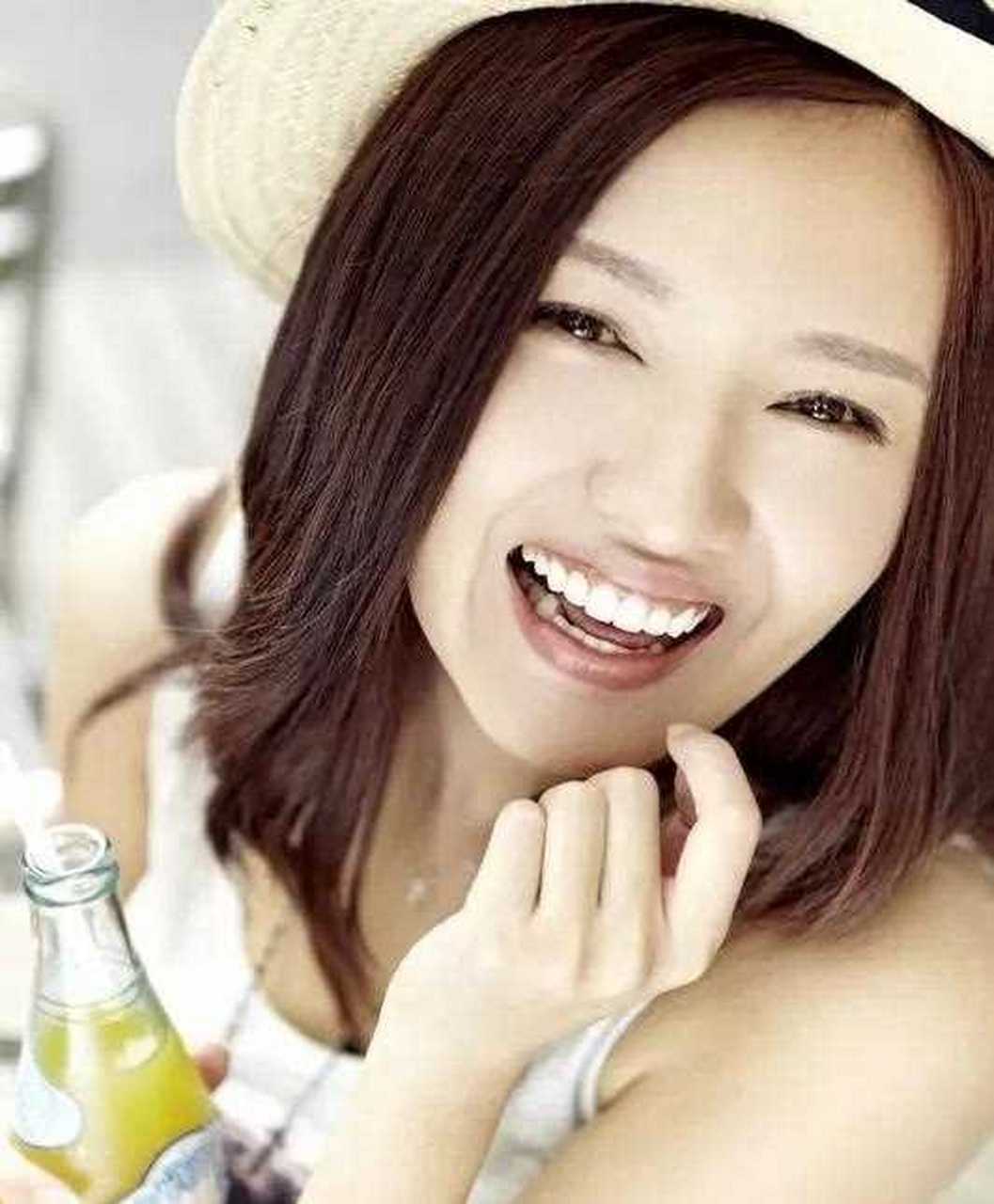 一一傅晶/惊艳壁纸头像再没有演员笑容像她这般甜.