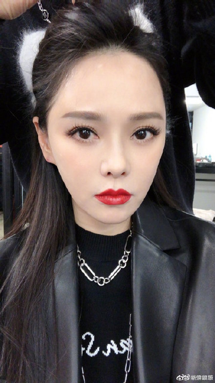伊能静 写稿的人请学会尊重女性# 对于吐槽大会上的这些梗,有时候