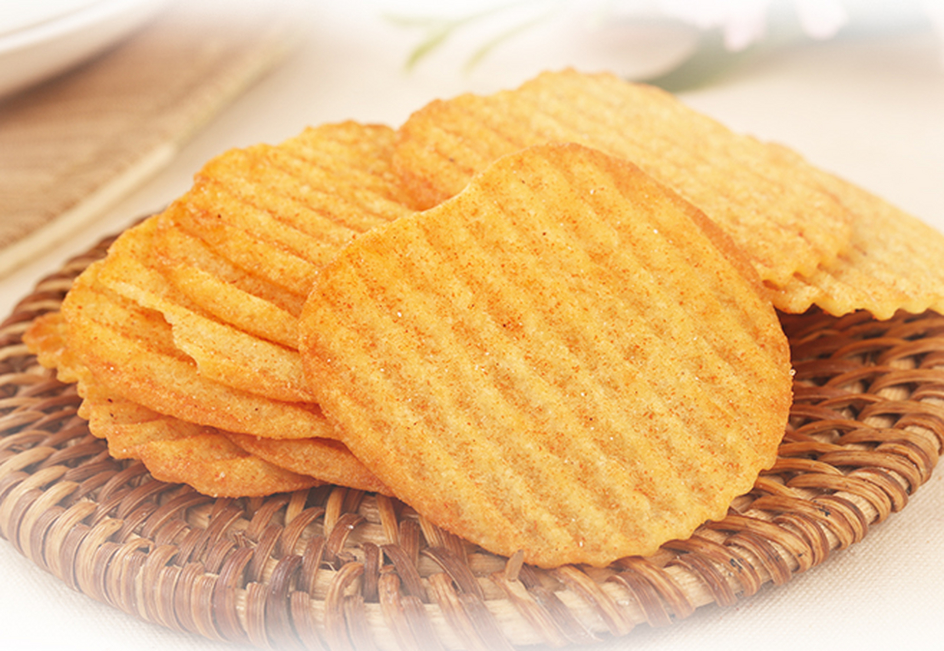 脆薯,原料优质,选择非油炸,健康工艺才能烘焙出优质的好味道.