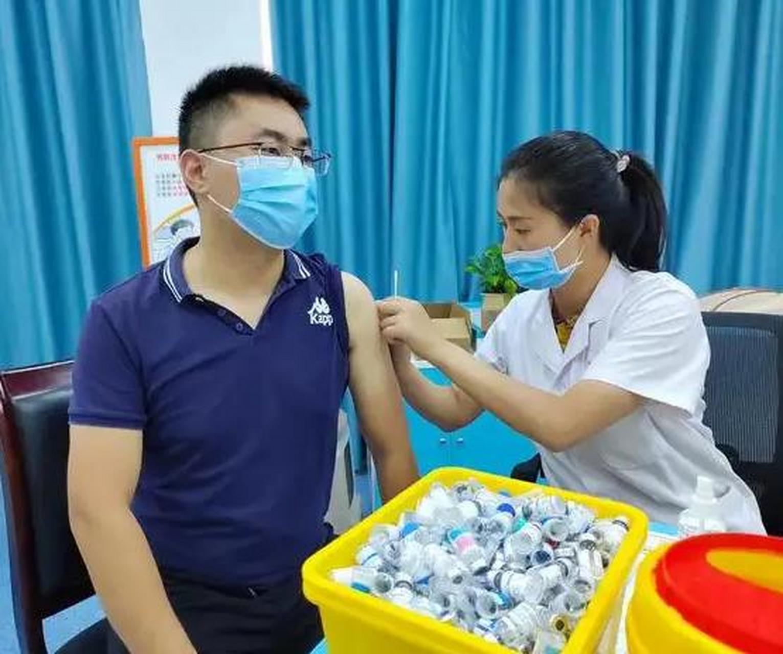 包含地坛医院检查陪护加挂号疫苗接种全程提醒代办，按时接种不误的词条