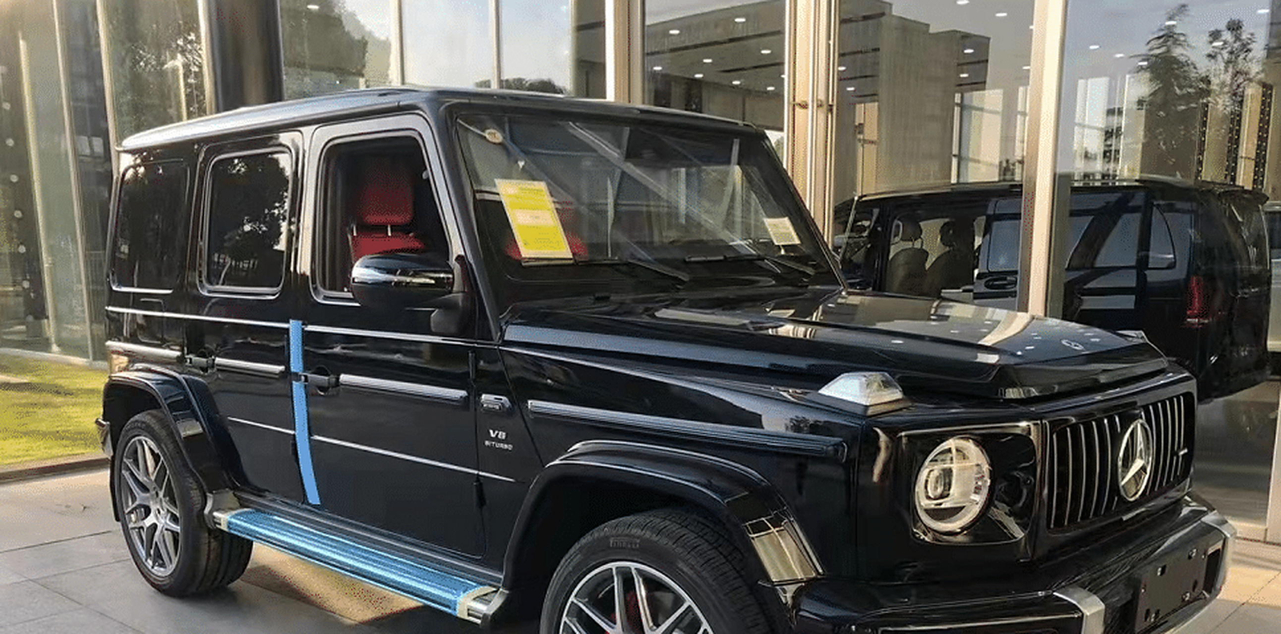 1,奔驰g级越野车共有多种型号,包括g500g63g65g350和g55amg等它们都是