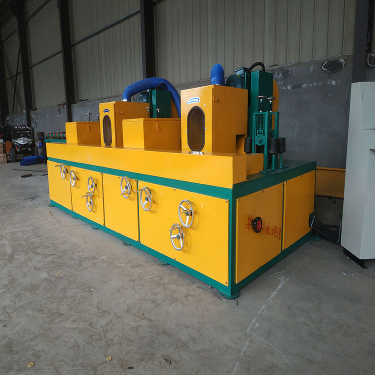 方管专用除锈抛光机设备 #四面方管抛光机# 适用于矩形断面型材如方管