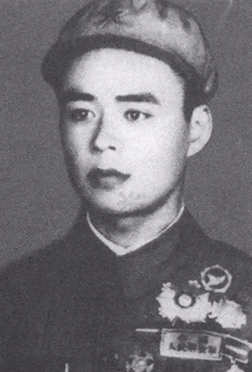 他是神炮手唐章洪,靠着小小的迫击炮发射率8000多枚炮弹,歼灭敌人420