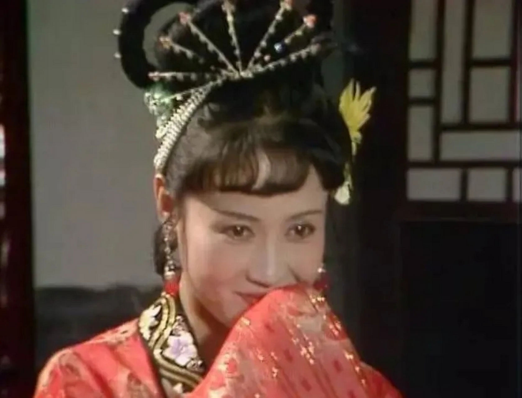 当年86版西游记,高小姐扮演者魏慧丽,差点被自己的丫鬟给换掉,杨洁曾