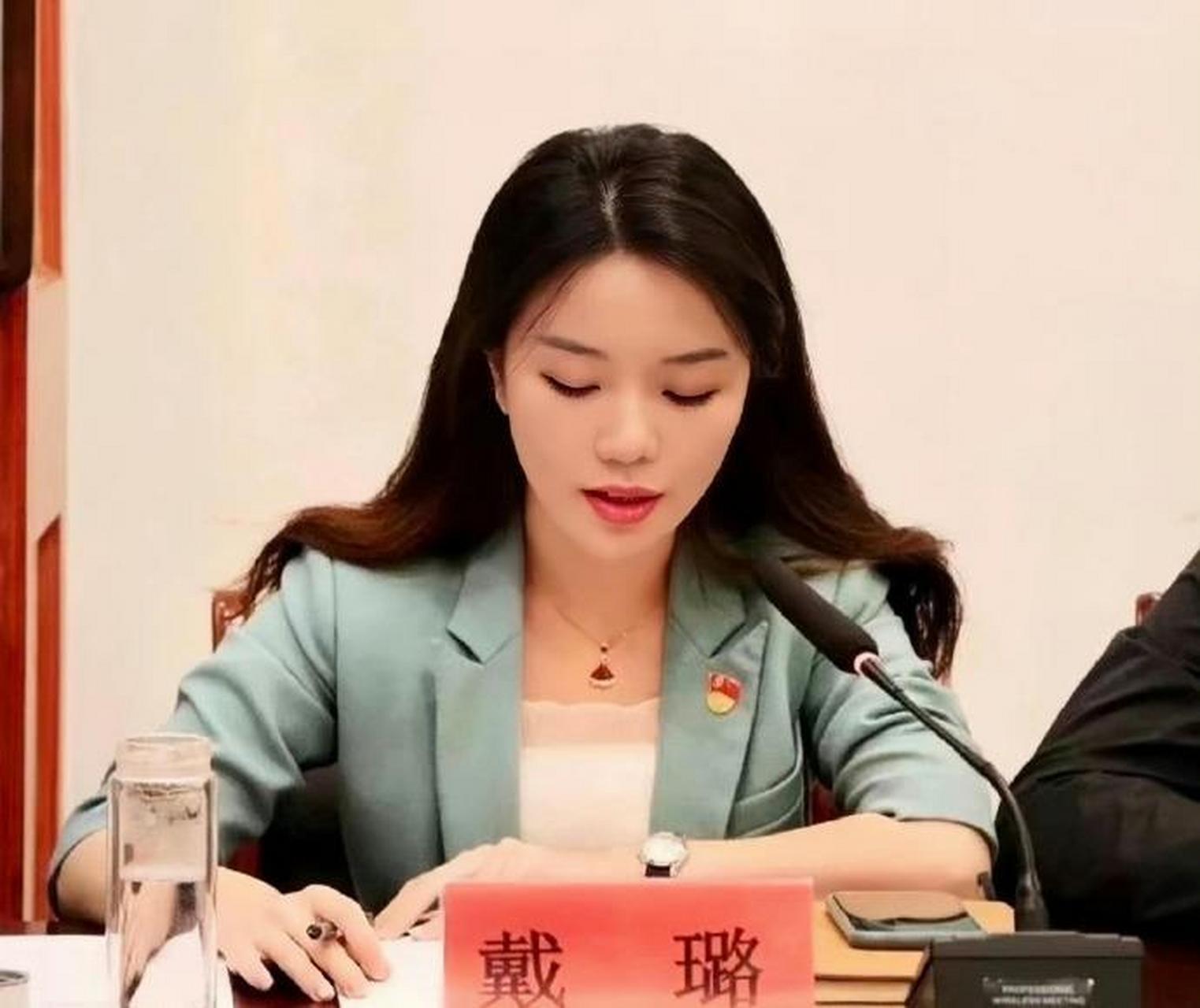 扬州戴璐副局长#其实这人还是挺上镜的.