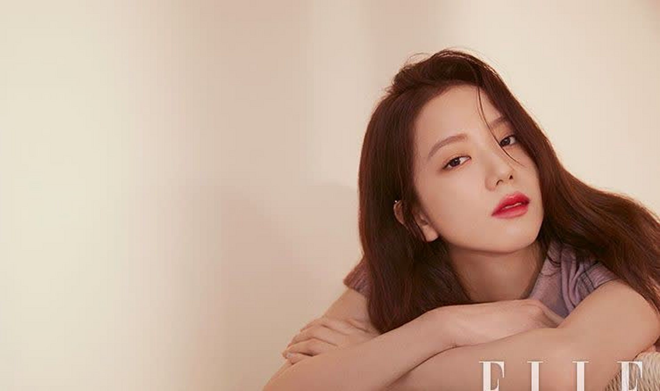 jisoo kim ji-soo × elle 韩国七月号 | 笑容灿烂的夏日少女~?[抠鼻]