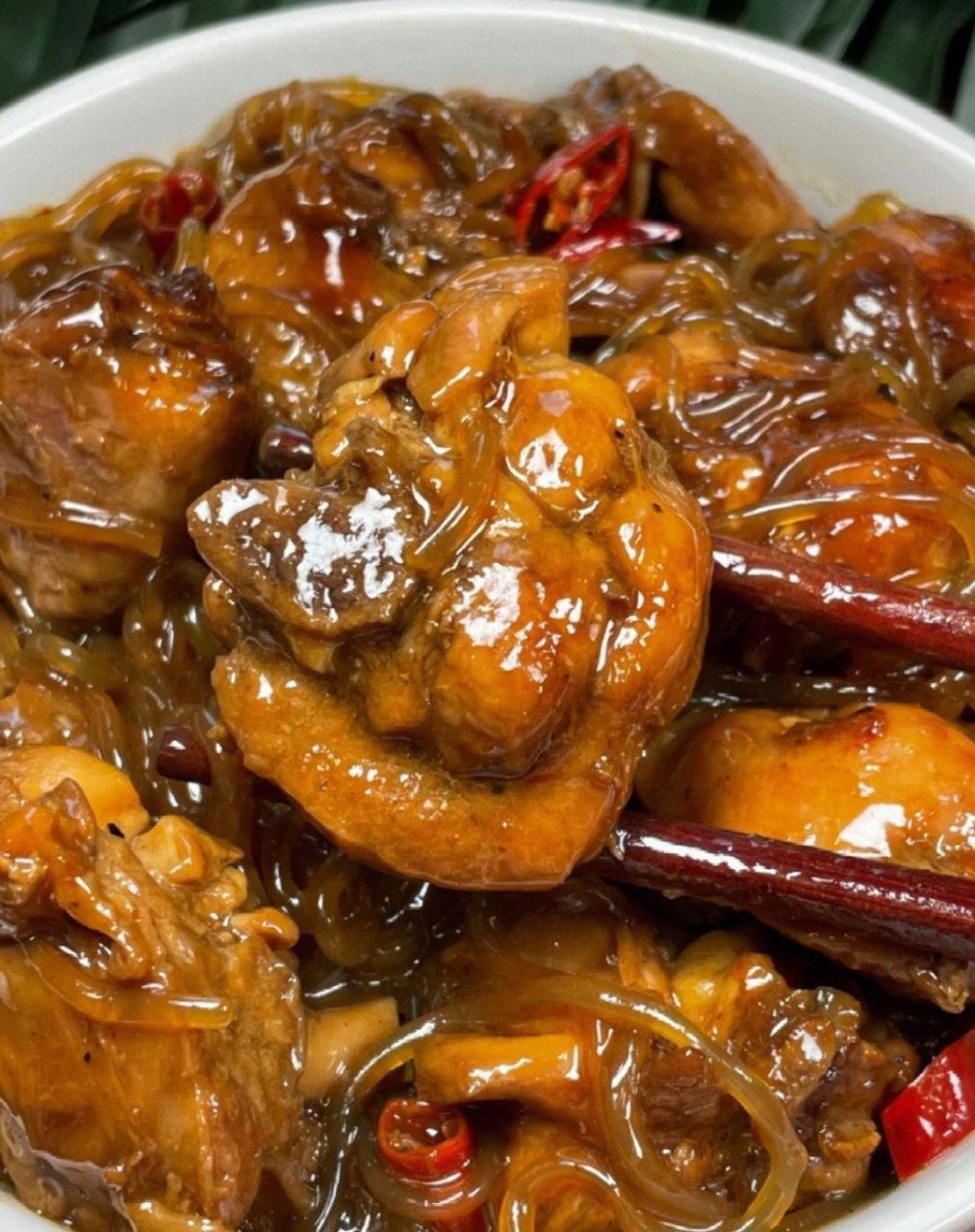 兔年"正月里"美食分享:鸡块炖粉丝奶奶的味道这是家的味道奶奶的味道