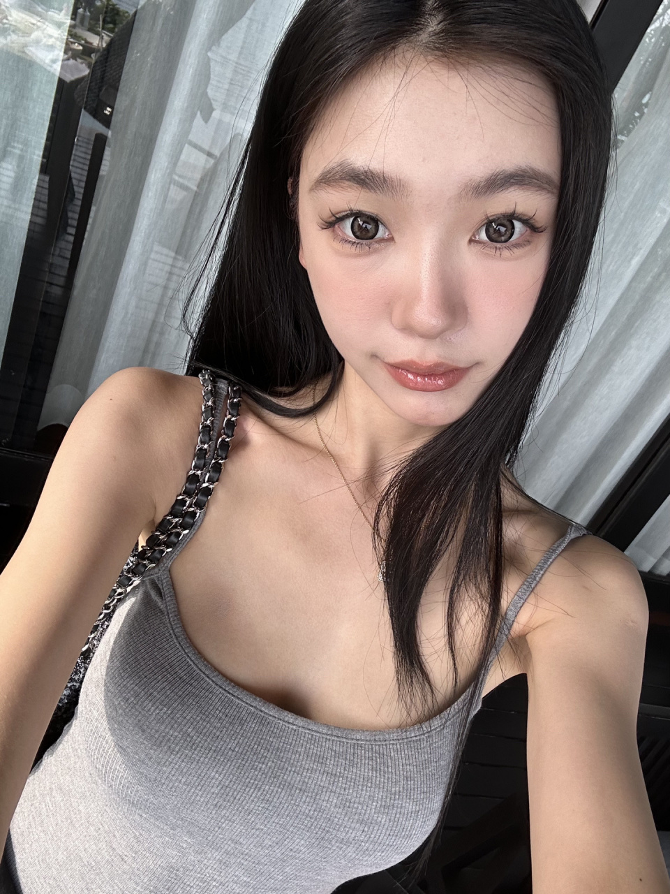 易梦玲更新|富婆的日常穿搭,身材也太好啦