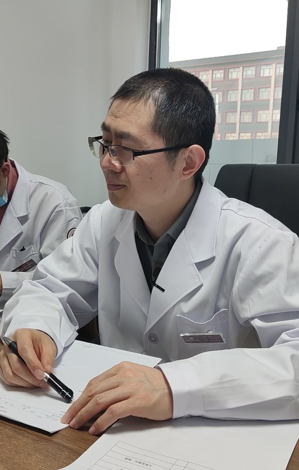 关于心血管风险：冠心病患者吃双效片前必须咨询医生的信息-第1张图片-印淘网