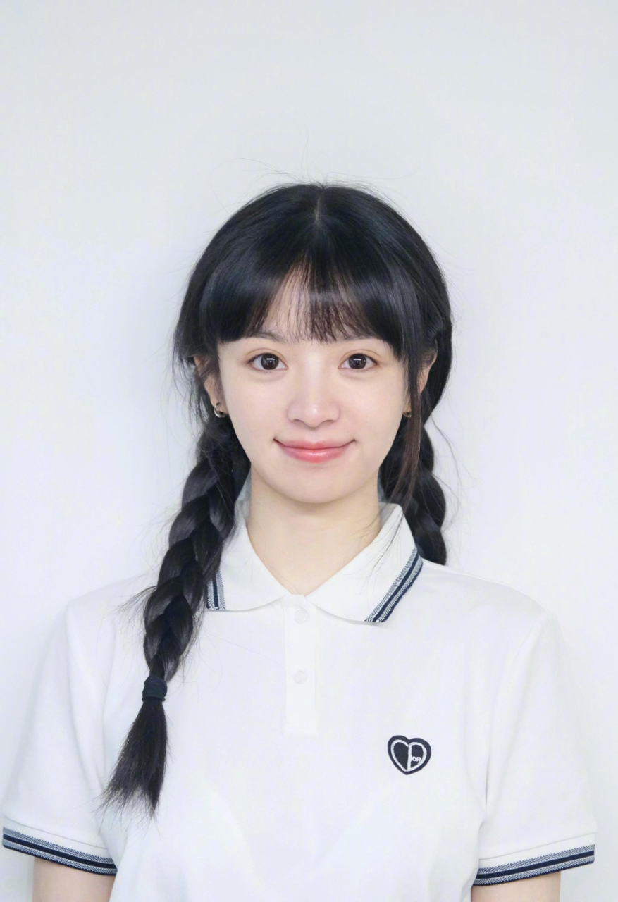 田曦薇双马尾麻花辫清纯学生服甜美写真 #田曦薇#   #麻花辫