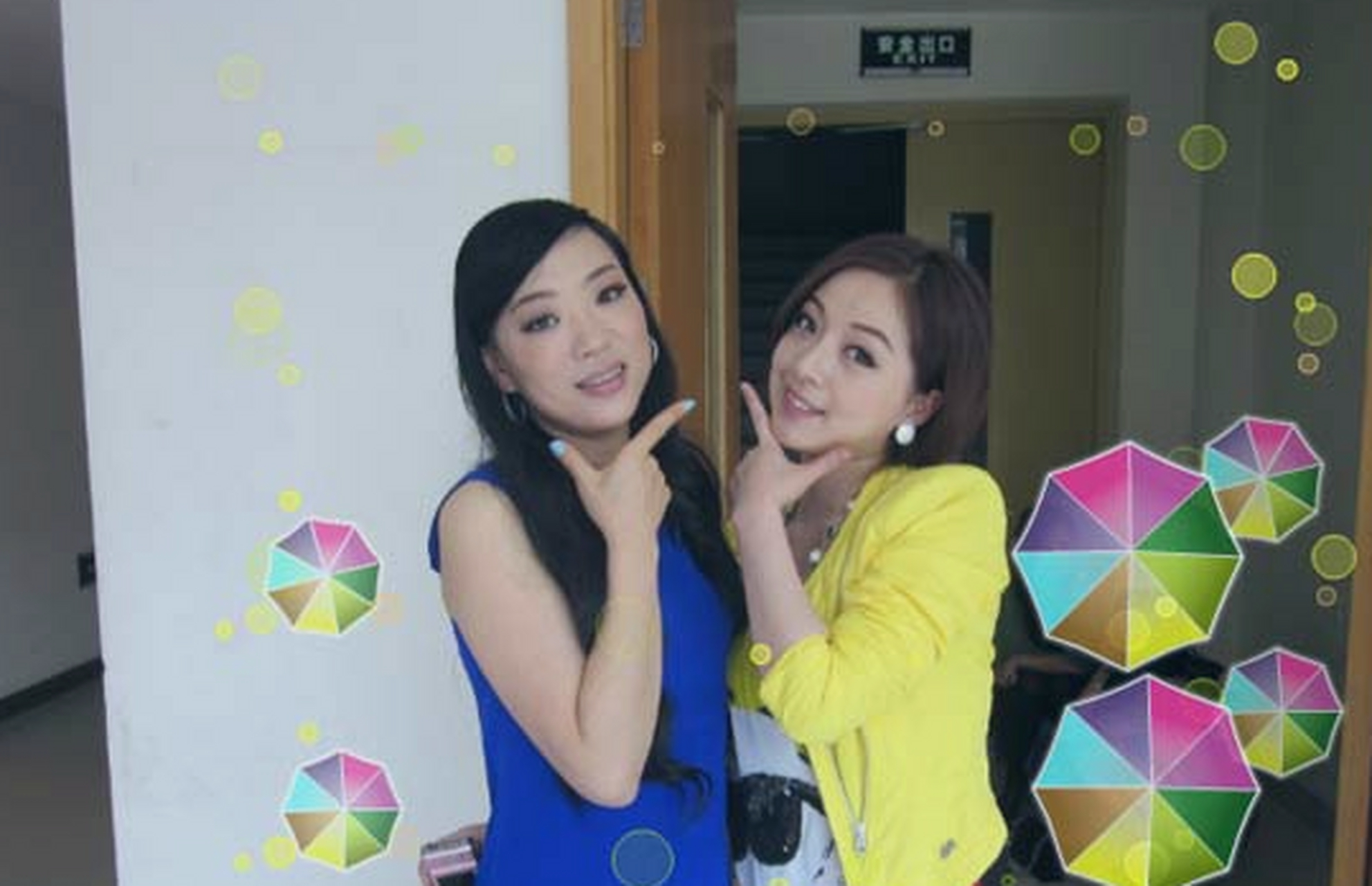 2011年,一位名为王佳的高知女性,出现在《非诚勿扰》的节目现场,立即