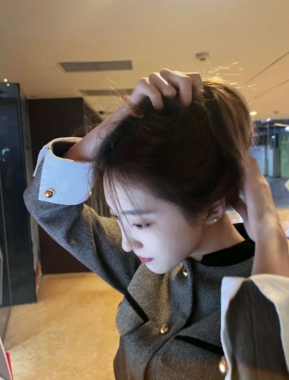 杨凯雯最新私服穿搭百元小香风也太可啦!