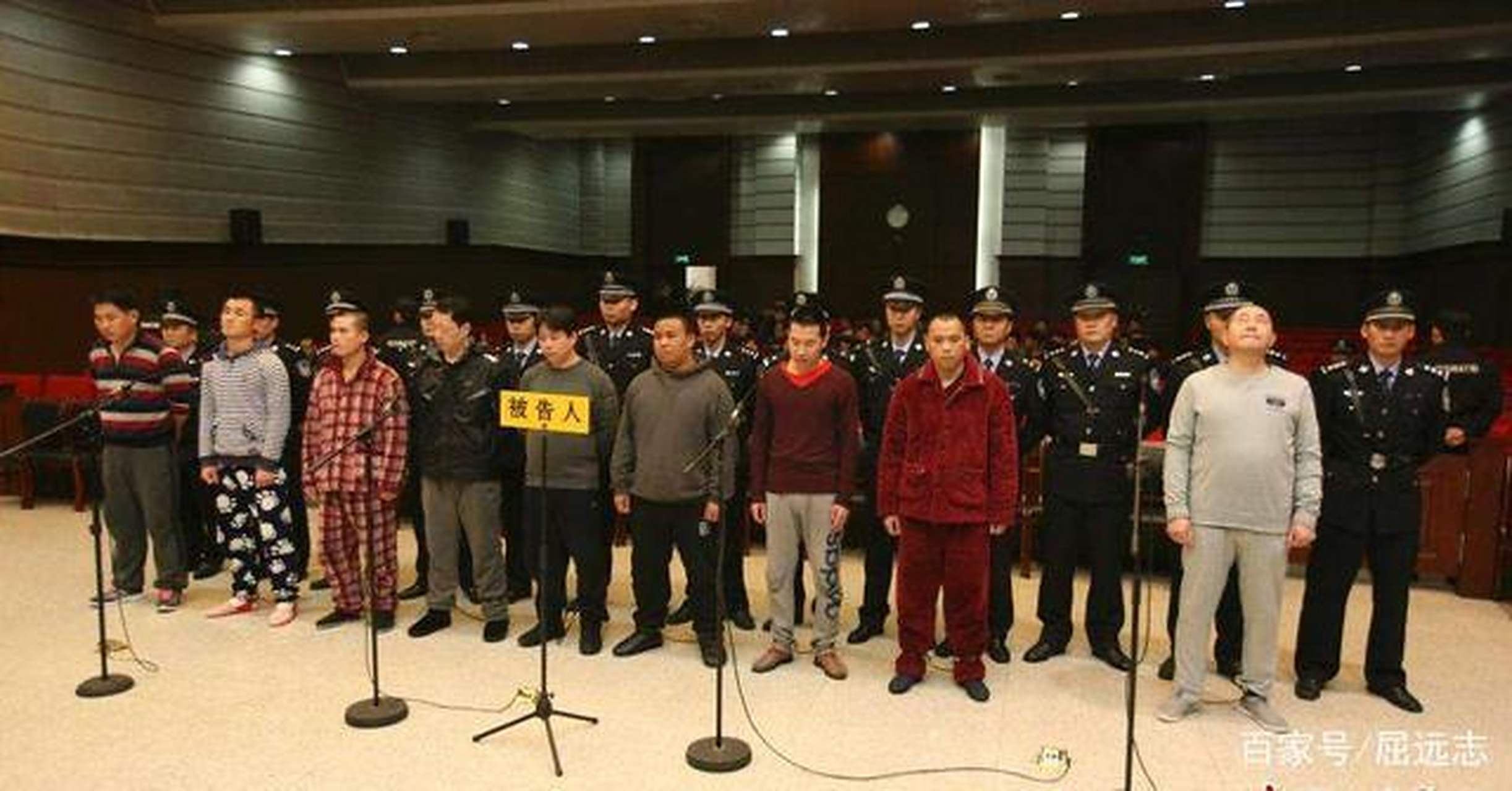 【千峡湖铁笼沉尸案:内蒙古籍老板被绑架后,装进铁笼沉尸千峡湖】