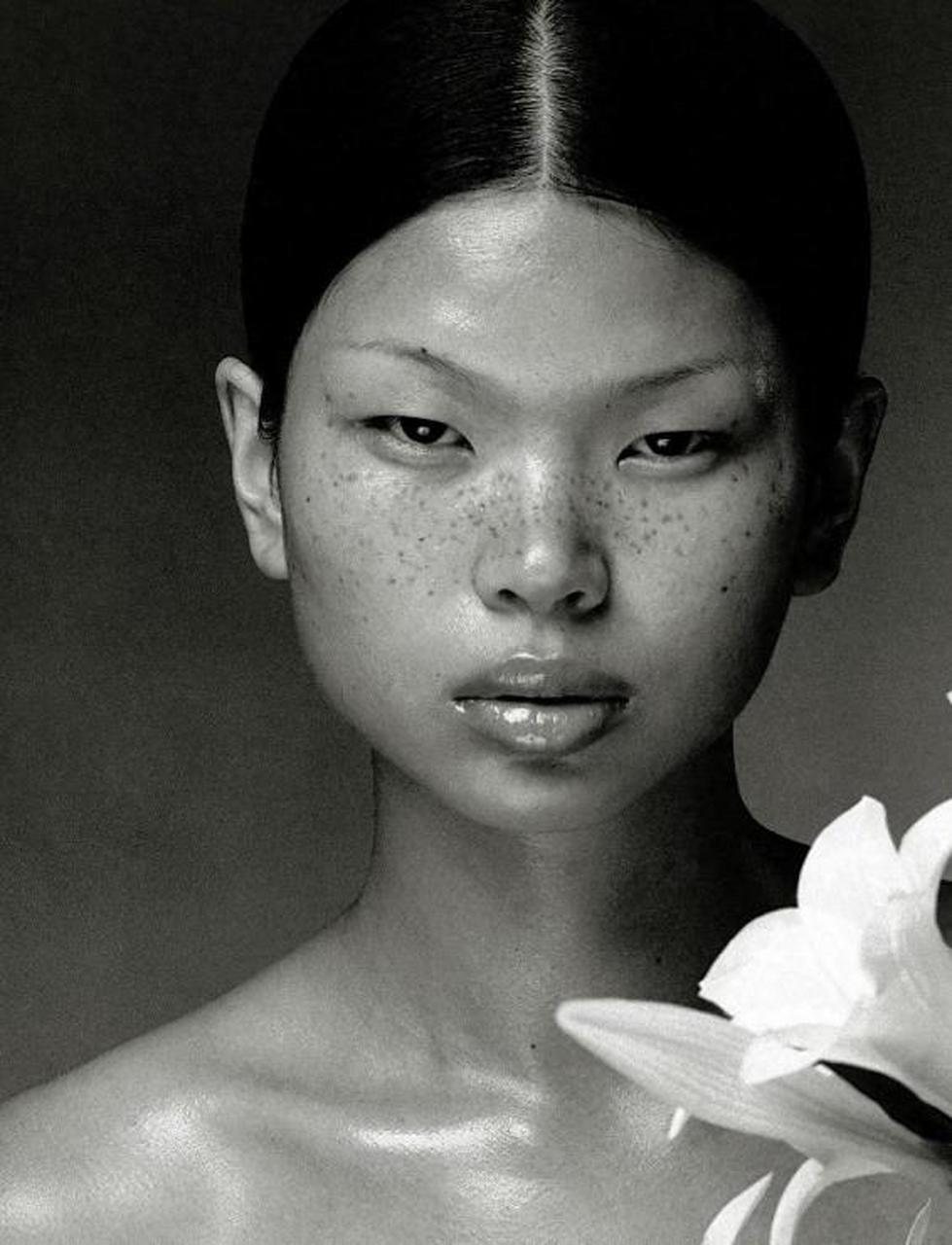 超模吕燕:长相不佳却嫁给法国贵族,吐槽国人不勤劳.