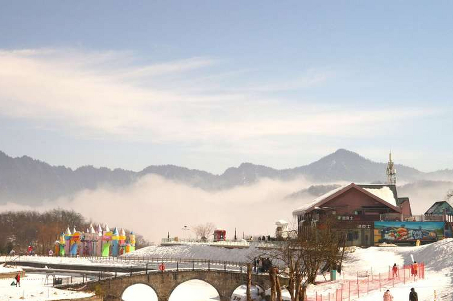 西岭雪山大雪塘图片