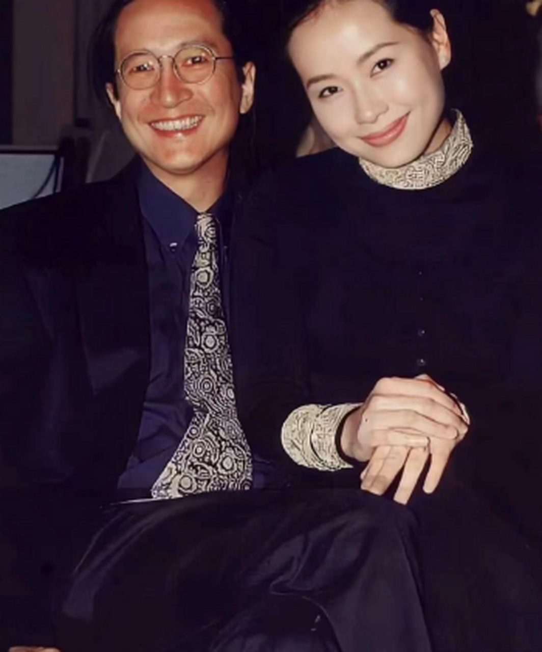 叶童和老公陈国熹罕见晒照!