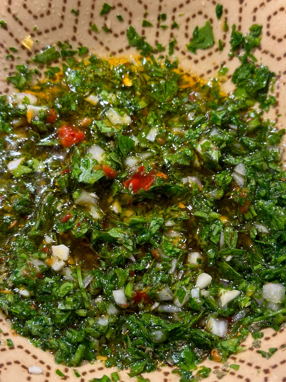 阿根廷青酱配牛排09简单清爽地大口吃肉95  今天要给大家安利一款