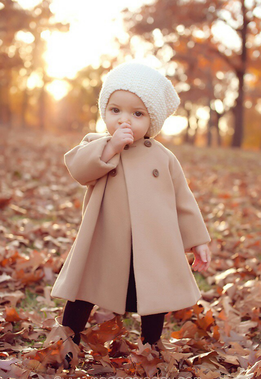 眼睛的余光真是个奇妙的东西别看我目视前方其实已经瞄了你一遍又一遍