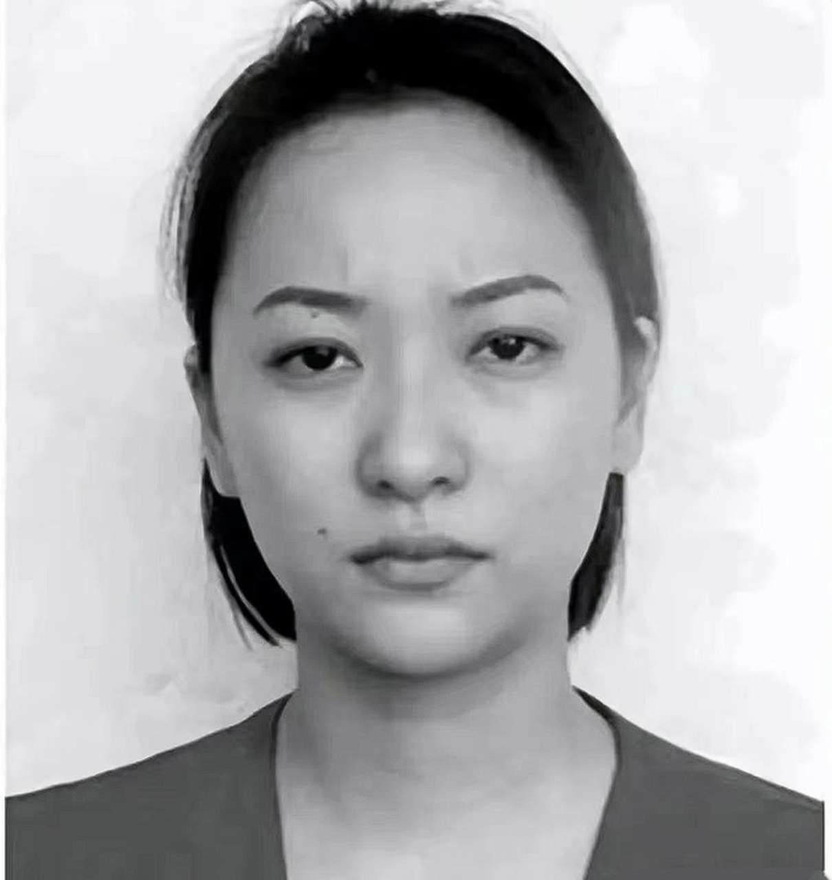 将其击毙后,两人将现场清理干净后,带着刘某的