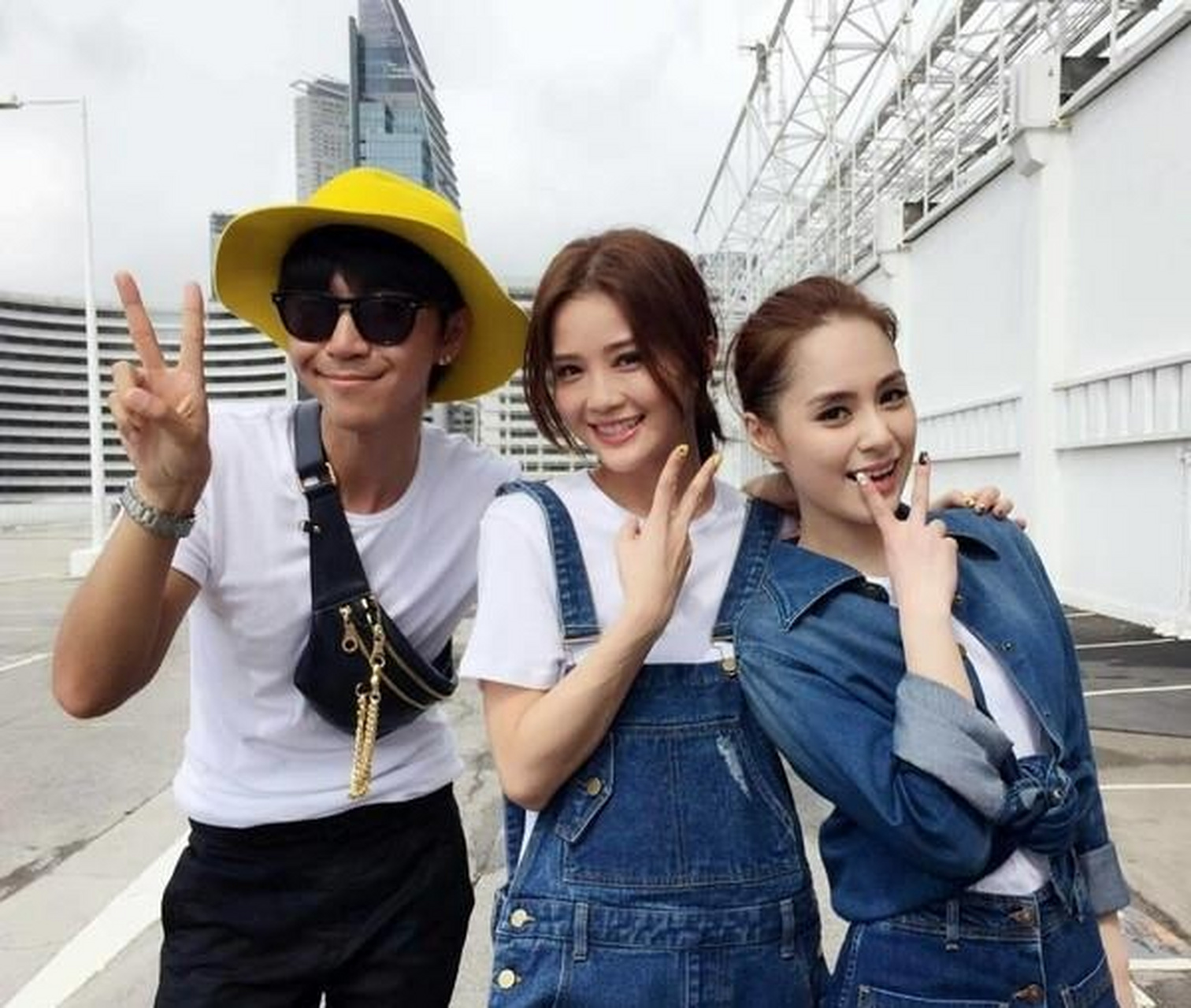 与阿sa相恋后,石恒聪一改往日花心的习惯,将大部分精力都放到了阿sa的