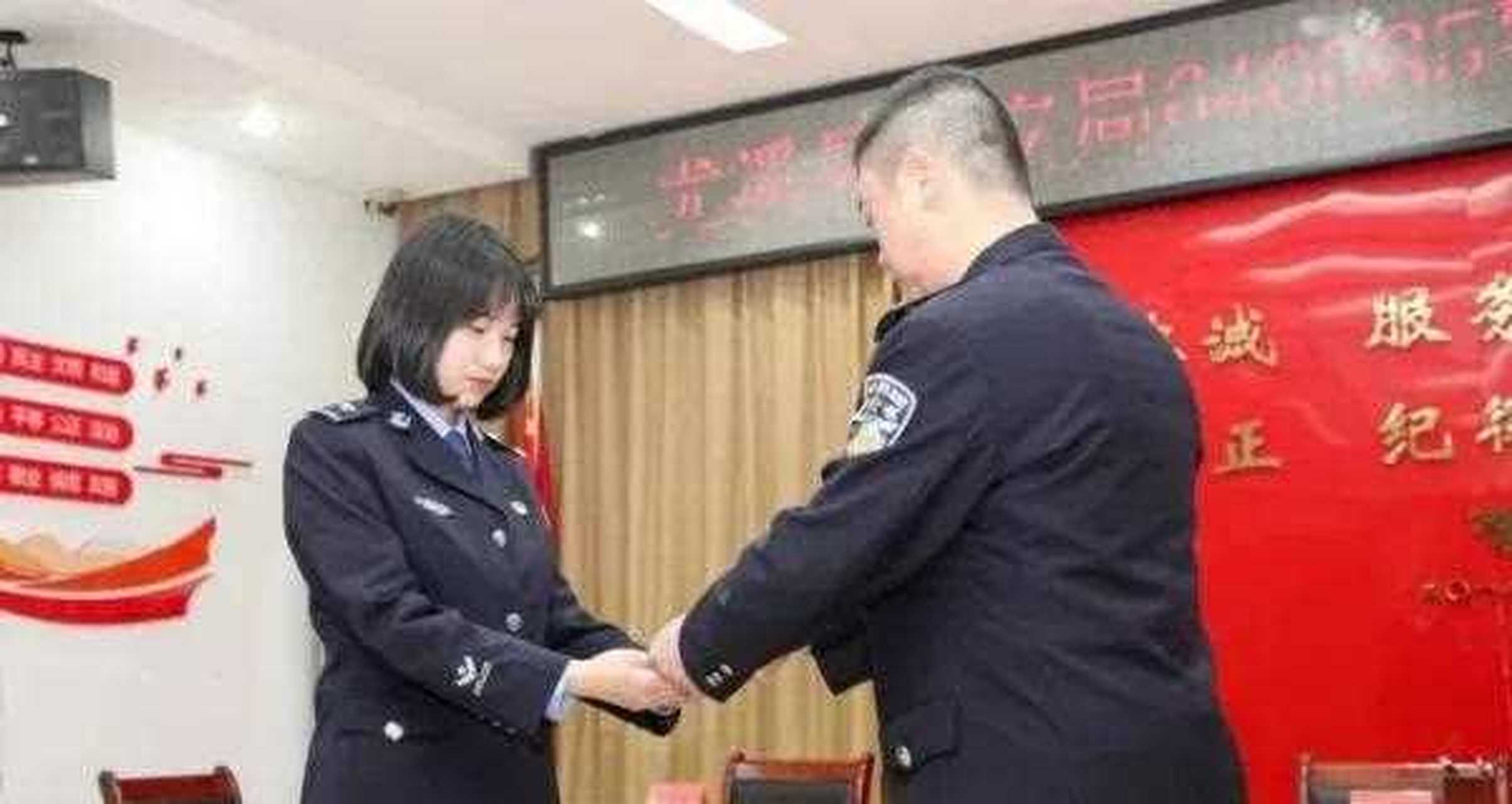 警号130285重启,该警号由二级英模巴合提·沙发尔别克生前的警号,现在